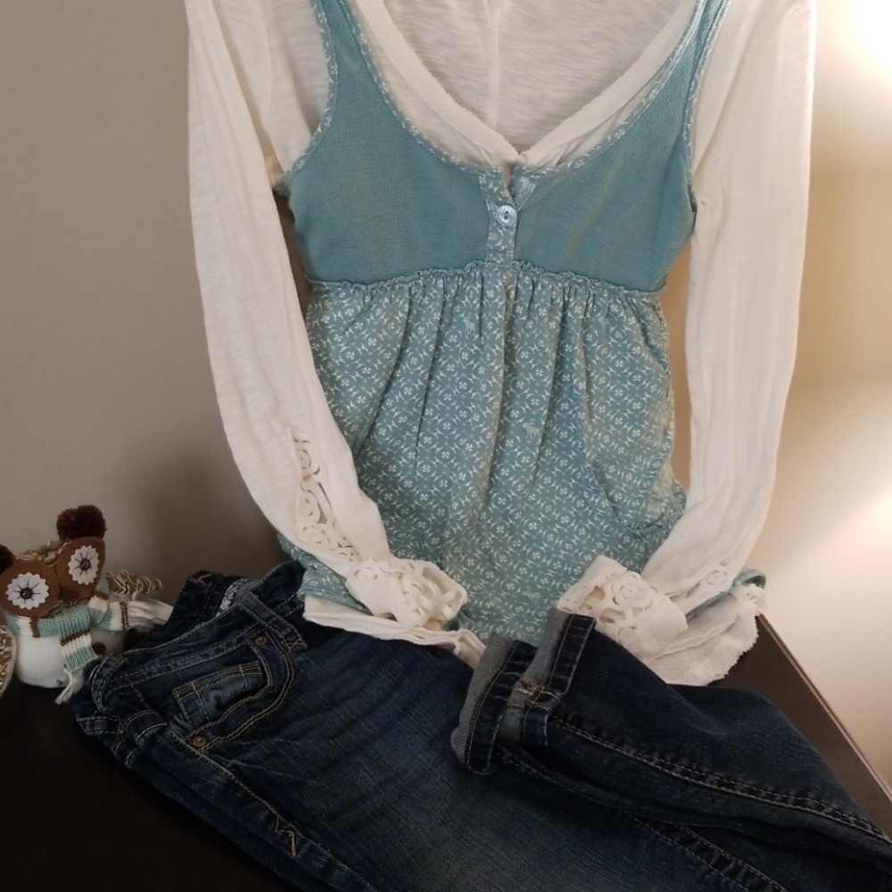 Abercrombie top